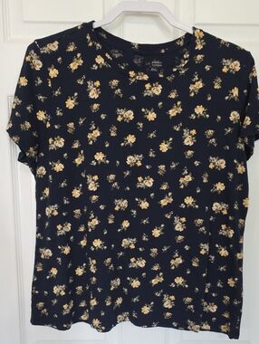 LC Lauren Conrad Navy Tee with Yellow Floral Print